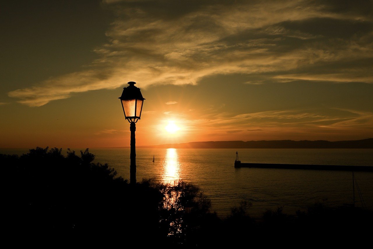 sunset, sea, lantern-7519950.jpg